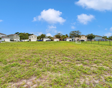 3343 Liberty Square Way - Photo Thumbnail 32