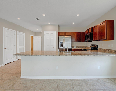 3343 Liberty Square Way - Photo Thumbnail 7