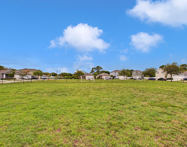 3343 Liberty Square Way - Photo Thumbnail 31