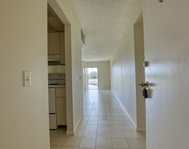 4657 Fountains Drive S - Photo Thumbnail 2