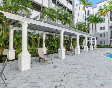 1690 Renaissance Commons Boulevard - Photo Thumbnail 27