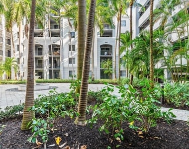 1690 Renaissance Commons Boulevard - Photo Thumbnail 14