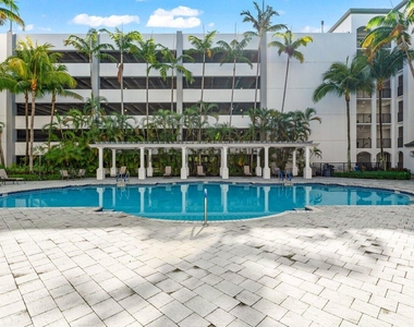 1690 Renaissance Commons Boulevard - Photo Thumbnail 29