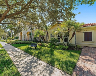 150 Lismore Lane - Photo Thumbnail 6
