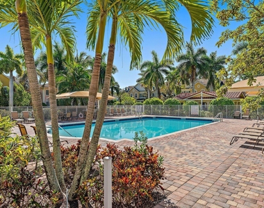 150 Lismore Lane - Photo Thumbnail 2