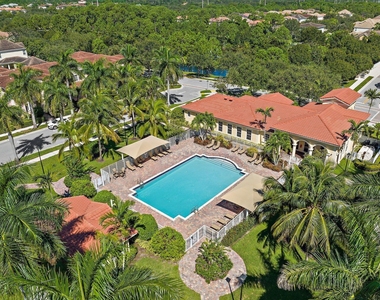 150 Lismore Lane - Photo Thumbnail 21