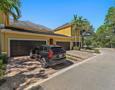 150 Lismore Lane - Photo Thumbnail 13