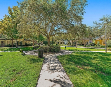 150 Lismore Lane - Photo Thumbnail 7