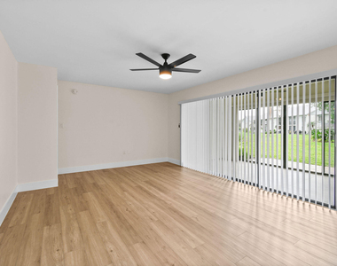 2233 Nw 22nd Avenue - Photo Thumbnail 7