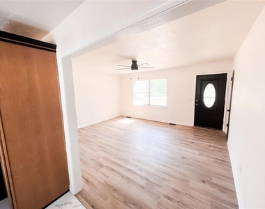 10601 Tumilty Terrace - Photo Thumbnail 2