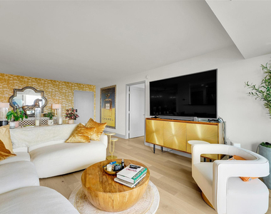 2841 N Ocean Boulevard - Photo Thumbnail 3