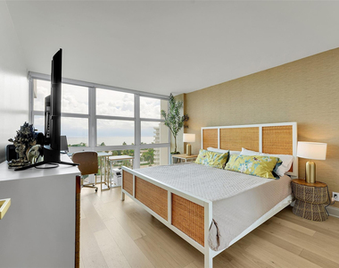 2841 N Ocean Boulevard - Photo Thumbnail 18