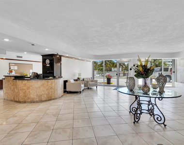 2841 N Ocean Boulevard - Photo Thumbnail 21