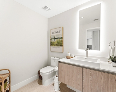 3100 N Ocean Drive - Photo Thumbnail 11