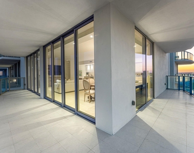 3100 N Ocean Drive - Photo Thumbnail 33