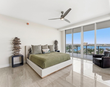 3100 N Ocean Drive - Photo Thumbnail 13
