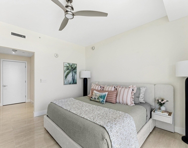 3100 N Ocean Drive - Photo Thumbnail 30