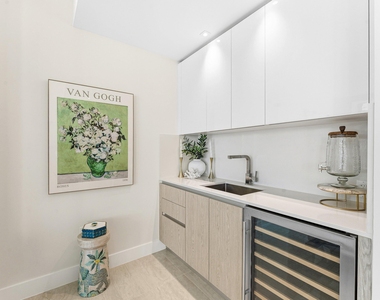 3100 N Ocean Drive - Photo Thumbnail 5
