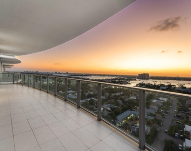 3100 N Ocean Drive - Photo Thumbnail 29