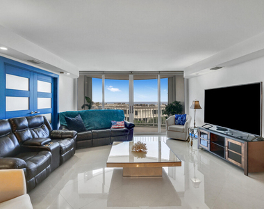 2295 S Ocean Boulevard - Photo Thumbnail 4