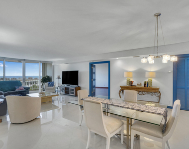 2295 S Ocean Boulevard - Photo Thumbnail 2