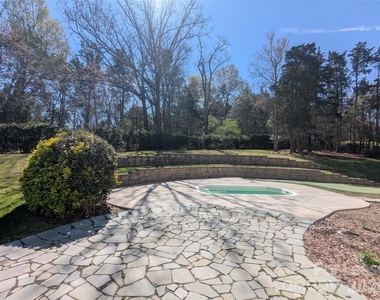 7894 Woodmere Drive - Photo Thumbnail 19