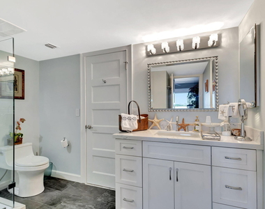 16910 Bay Street E - Photo Thumbnail 7