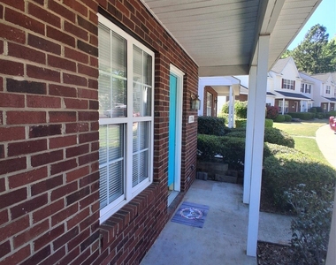 1786 Forest Side Lane - Photo Thumbnail 1