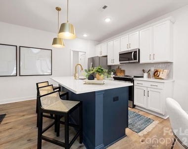 9100 Bluedale Road - Photo Thumbnail 6