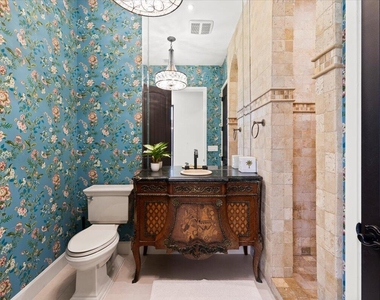1312 Se 2nd Court - Photo Thumbnail 56