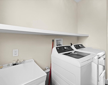 1312 Se 2nd Court - Photo Thumbnail 57