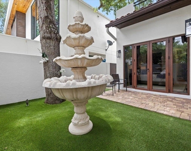 1312 Se 2nd Court - Photo Thumbnail 55