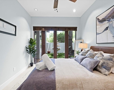 1312 Se 2nd Court - Photo Thumbnail 44