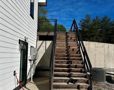 23 Shoals Falls Road - Photo Thumbnail 1