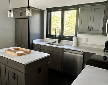 23 Shoals Falls Road - Photo Thumbnail 3