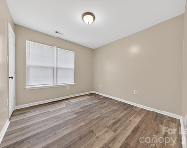 2332 Eargle Road - Photo Thumbnail 13