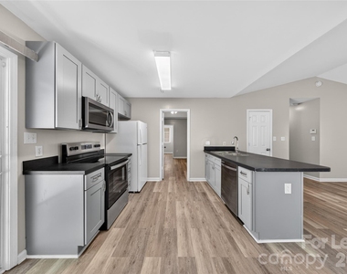 2332 Eargle Road - Photo Thumbnail 6