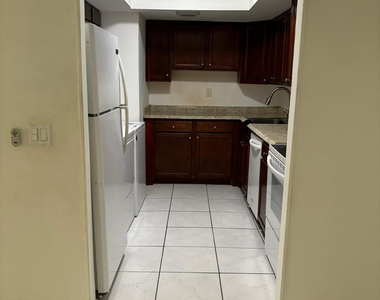 2148 Nw 57th Avenue - Photo Thumbnail 3