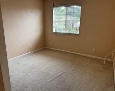 6457 Adriatic Way - Photo Thumbnail 20
