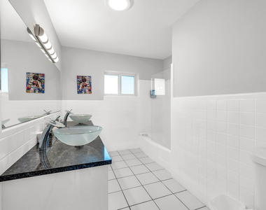 2812 Ne 27th Street - Photo Thumbnail 18