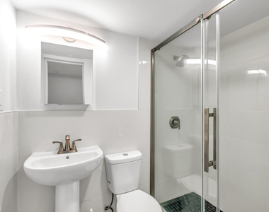 2812 Ne 27th Street - Photo Thumbnail 9