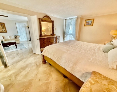 1370 S Ocean Boulevard - Photo Thumbnail 16