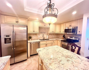 1370 S Ocean Boulevard - Photo Thumbnail 20