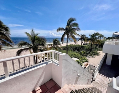 1370 S Ocean Boulevard - Photo Thumbnail 4