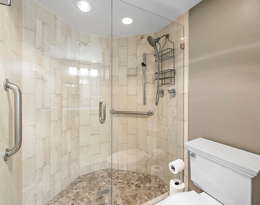 5200 N Ocean Drive - Photo Thumbnail 15