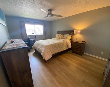 715 Lori Drive - Photo Thumbnail 19