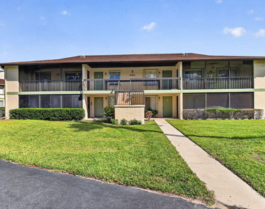 6327 Chasewood Drive - Photo Thumbnail 3