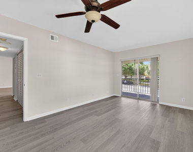 6327 Chasewood Drive - Photo Thumbnail 12