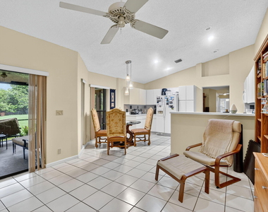 20803 Cabrillo Way - Photo Thumbnail 15