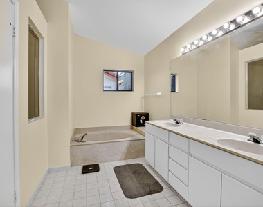 20803 Cabrillo Way - Photo Thumbnail 19